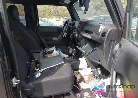 2018 Jeep Wrangler Jk Unlimited Sport S 4X4 from USA, damaged, VIN 1C4BJWDG4JL803538